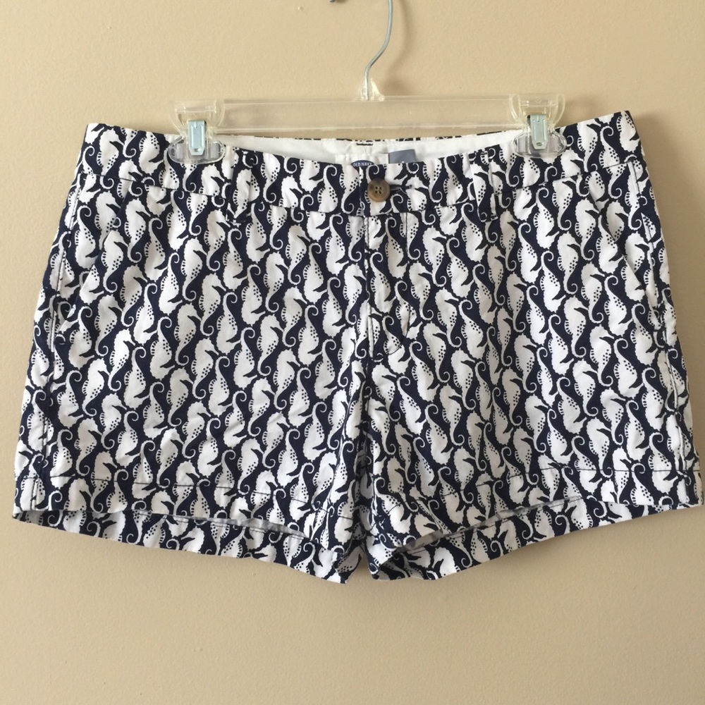 Old Navy women’s shorts size 8